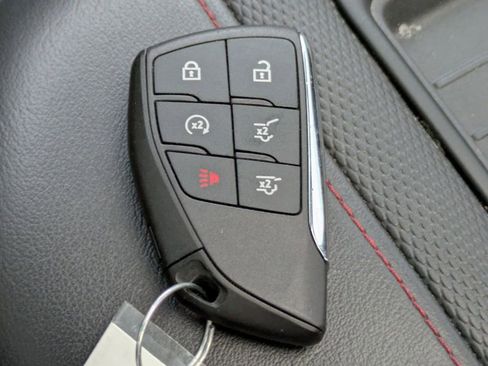 Used 2022 Chevrolet Tahoe RST w/ Sport Performance Package image 31