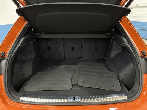 Used 2024 Audi Q3 2.0T Premium Plus w/ Premium Plus Package image 15