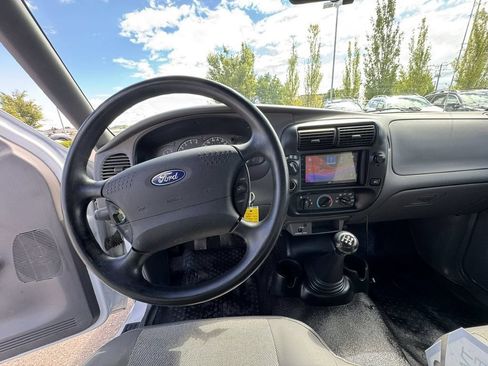 Used 2001 Ford Ranger XL AWD/4WD image 11