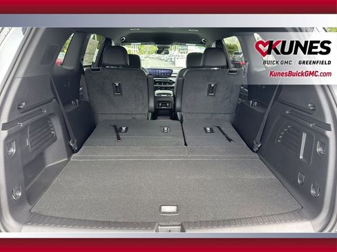 New 2026 Buick Enclave Sport Touring w/ LPO, Floor Liner Package AWD/4WD image 47