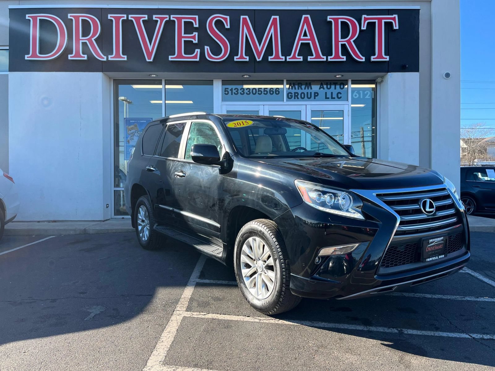 Used 2015 Lexus GX 460 w/ Premium Package AWD/4WD image 3
