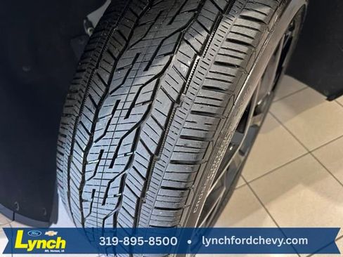 Used 2024 Chevrolet Traverse RS w/ LPO, Floor Liner Package image 35