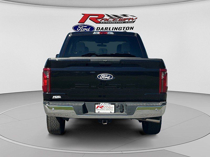 Used 2025 Ford F150 XLT w/ Equipment Group 301A Standard AWD/4WD image 4