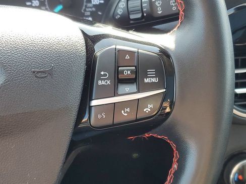 Used 2022 Ford Escape SEL w/ SEL Stealth AWD Package image 17
