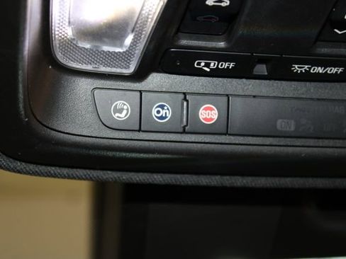 Used 2020 Cadillac XT4 Sport image 35