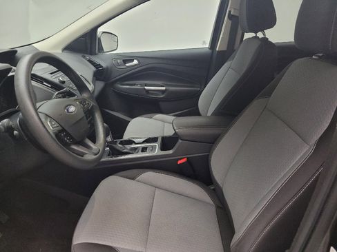 Used 2017 Ford Escape SE FWD image 17