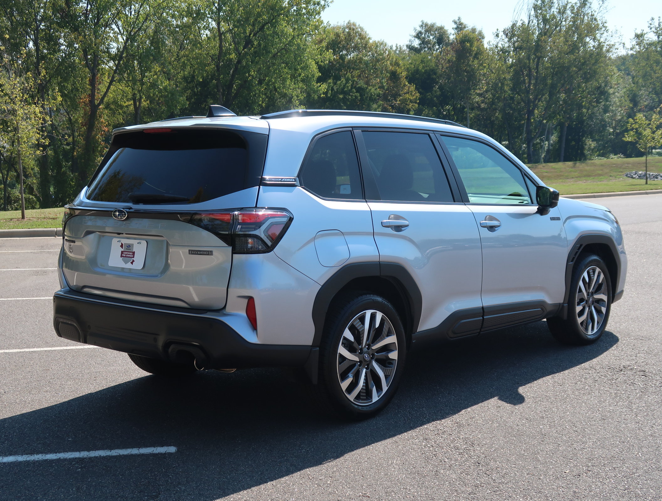 Certified 2026 Subaru Forester Touring w/ Touring Hybrid Package AWD/4WD image 8