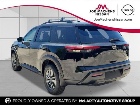 New 2026 Nissan Pathfinder SV AWD/4WD image 4