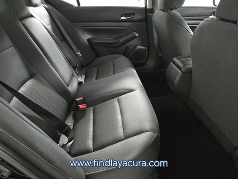 Used 2022 Nissan Altima 2.5 S FWD image 16