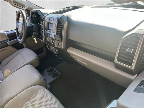 Used 2018 Ford F150 XLT image 30