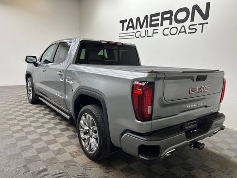 Used 2025 GMC Sierra 1500 Denali AWD/4WD image 3
