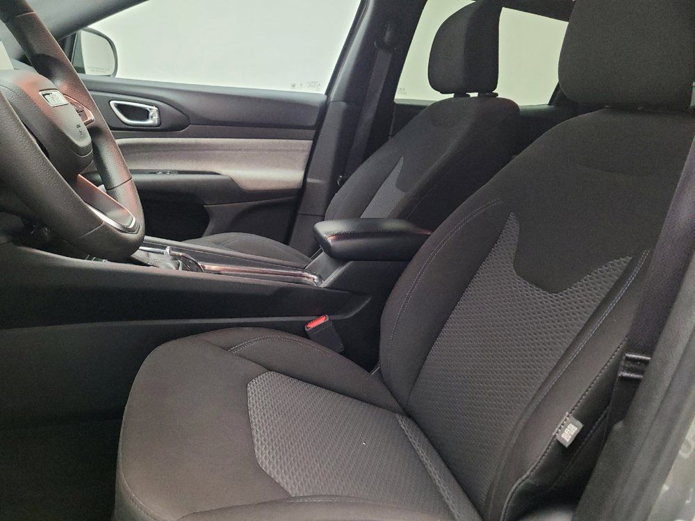 Used 2024 Jeep Compass Sport AWD/4WD image 17