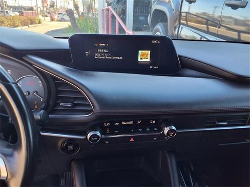 Used 2024 MAZDA MAZDA3 s image 19