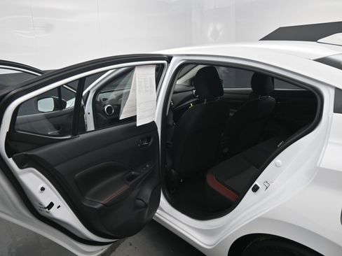 Certified 2025 Nissan Versa SR w/ Trunk Package image 16