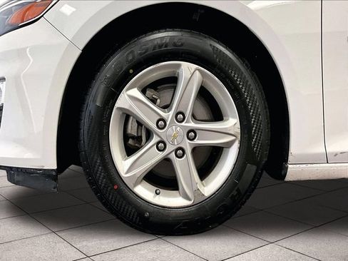 Used 2023 Chevrolet Malibu LT FWD image 8