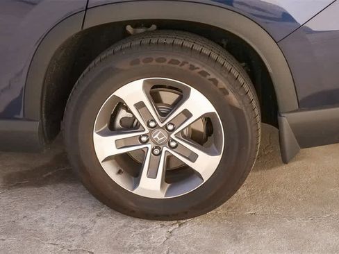 Used 2025 Honda Pilot EX-L image 6