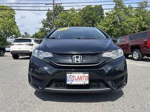 Used 2017 Honda Fit LX image 2