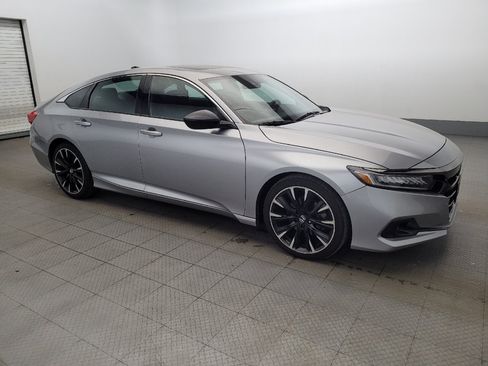 Used 2021 Honda Accord Sport image 11