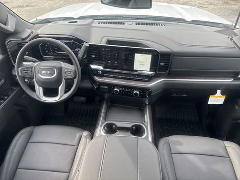 New 2026 GMC Sierra 2500 SLT w/ SLT Convenience Package AWD/4WD image 37