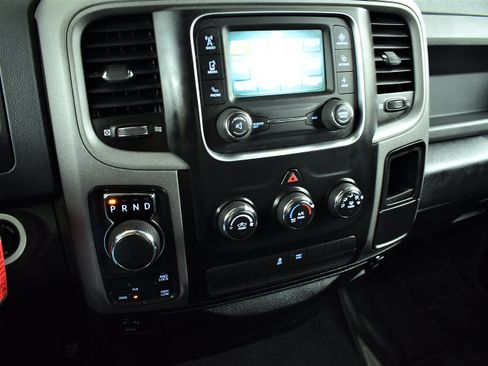Used 2016 RAM 1500 Express AWD/4WD image 11