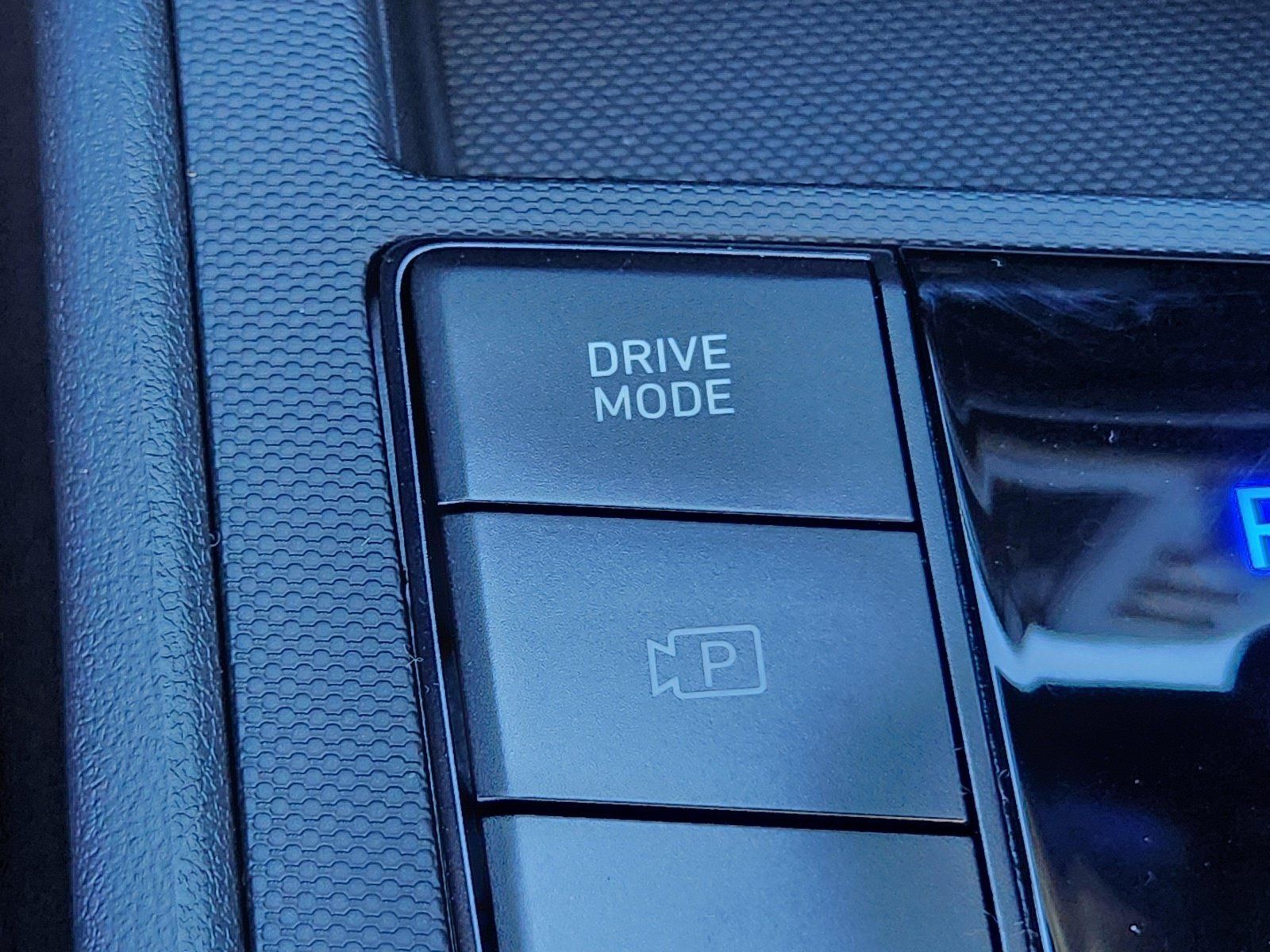 Used 2026 Hyundai Elantra SEL Sport FWD image 28
