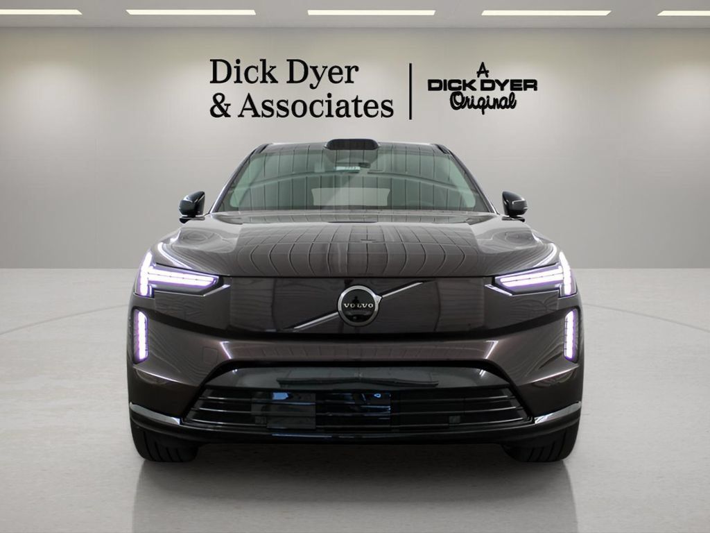 New 2025 Volvo EX90 Ultra AWD/4WD image 8