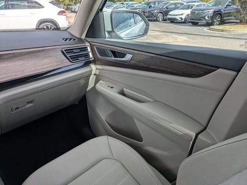 New 2026 Volkswagen Atlas SEL image 20