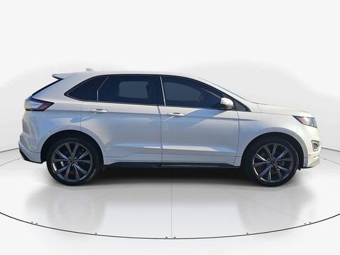 Used 2018 Ford Edge Sport w/ Equipment Group 401A image 2