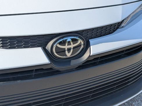 Used 2025 Toyota Corolla LE image 10