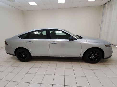 Certified 2025 Honda Accord SE image 26