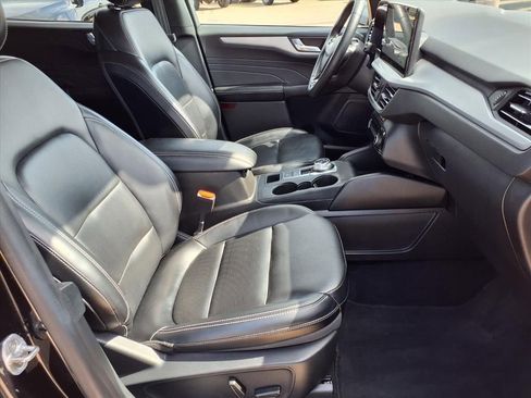 Used 2024 Ford Escape Platinum AWD/4WD image 27