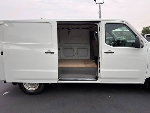 Used 2021 Nissan NV 1500 S RWD image 28