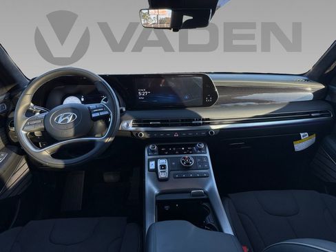 Used 2025 Hyundai Palisade Calligraphy image 26