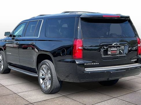 Used 2019 Chevrolet Suburban Premier AWD/4WD image 2