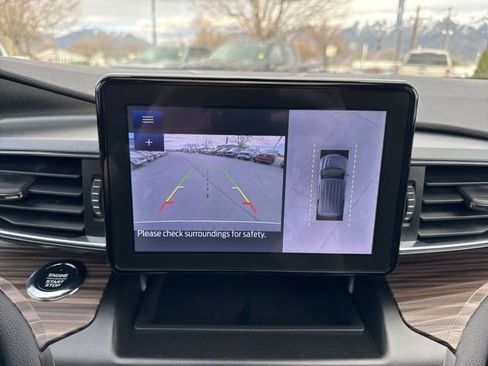 Used 2020 Ford Explorer Limited w/ Class III Trailer Tow Package image 30