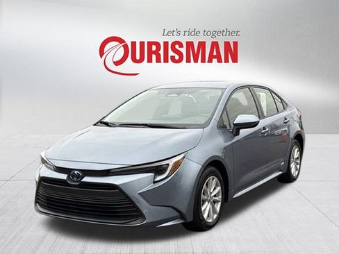 Used 2025 Toyota Corolla LE image 5