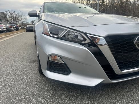 Used 2020 Nissan Altima 2.5 S image 27