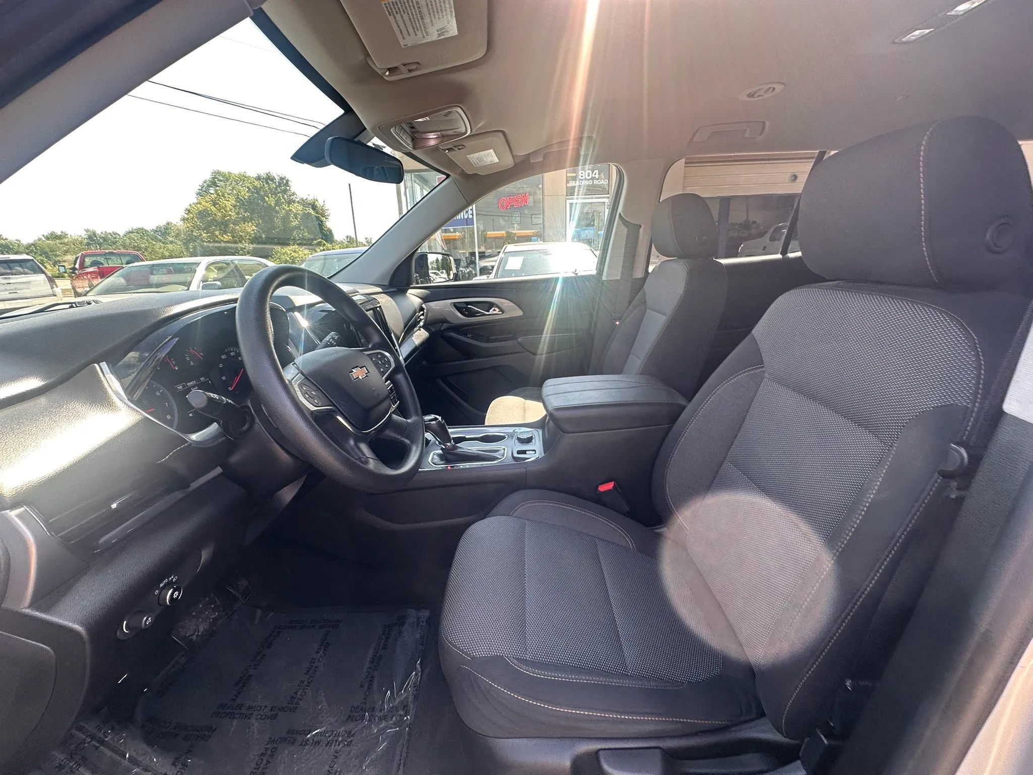 Used 2019 Chevrolet Traverse LS FWD image 12