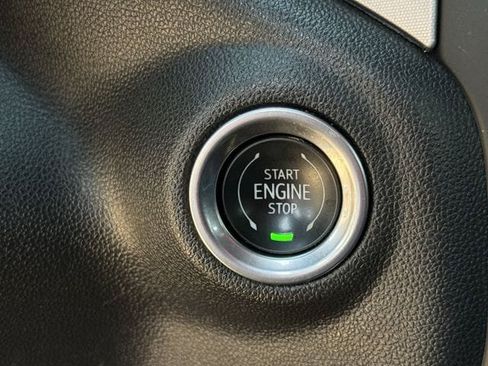 Used 2020 GMC Sierra 1500 SLT AWD/4WD image 22