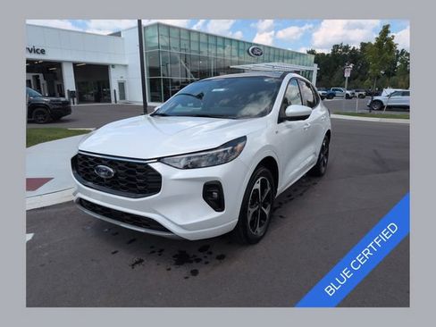 Certified 2024 Ford Escape ST-Line Select w/ Tech Pack #2 AWD/4WD image 1