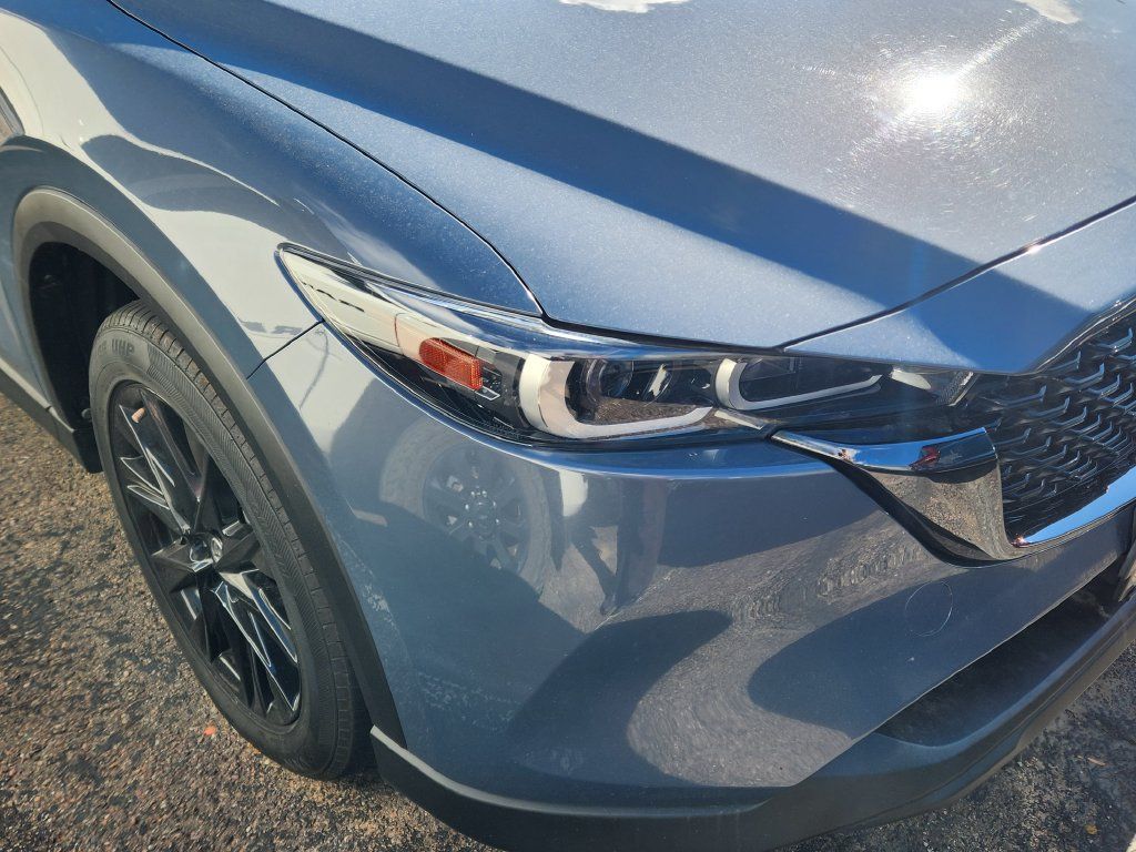 Used 2023 MAZDA CX-5 Carbon Edition AWD/4WD image 4