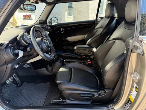 Used 2016 MINI Cooper S image 26