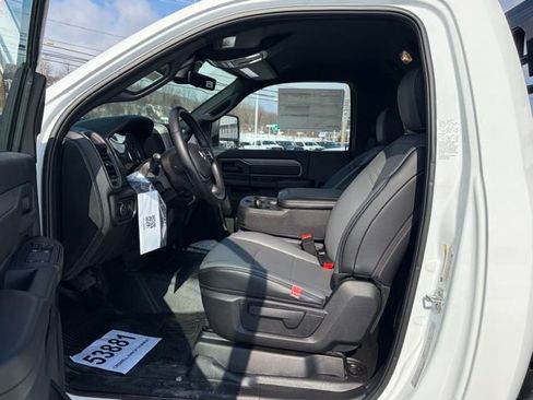 New 2026 RAM 5500 Tradesman w/ Chrome Appearance Group AWD/4WD image 14