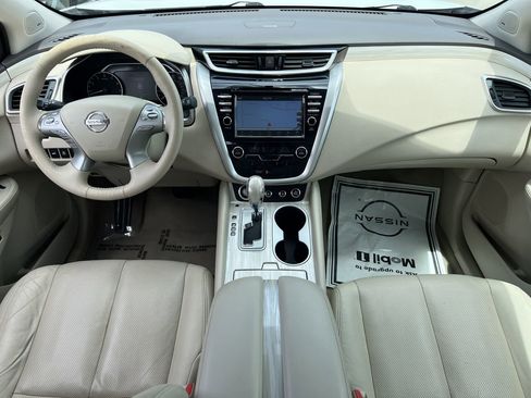 Used 2015 Nissan Murano Platinum w/ Platinum Technology Package FWD image 8
