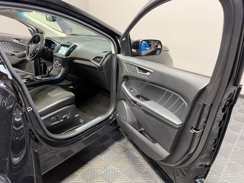 Used 2016 Ford Edge Sport image 22