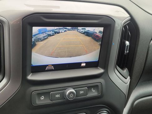 Used 2022 Chevrolet Silverado 1500 Custom image 24