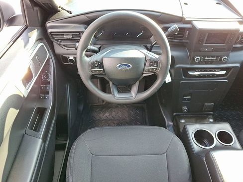 Used 2023 Ford Explorer 4WD Police Interceptor image 6