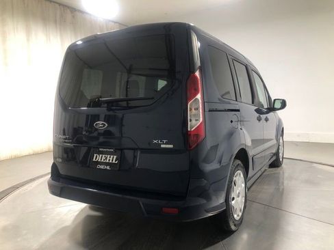 Used 2016 Ford Transit Connect XLT image 7