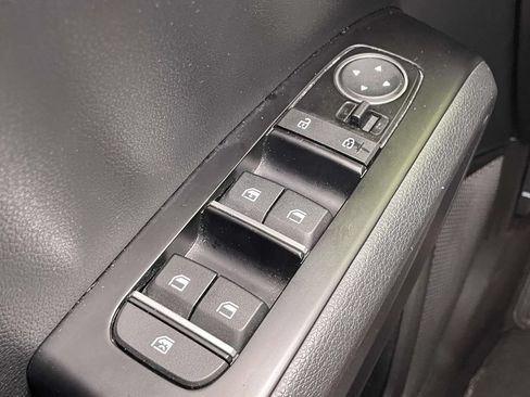 Used 2021 Kia Soul S FWD image 25