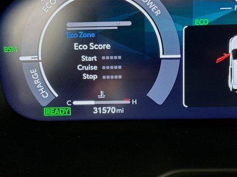 Certified 2024 Toyota RAV4 XSE w/ Advanced Technology Package AWD/4WD image 12